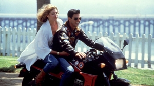 Tom Cruise anunţă filmul Top Gun 2! Primul Top Gun a apărut în 1986 şi a avut un succes enorm