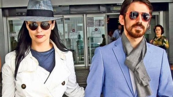 Andreea Marin, un nou atac la adresa lui Tuncay Ozturk! Când a decis ”Zâna” să pună punct mariajului cu turcul: ”A fost un an dificil, cu pierderi grele!”