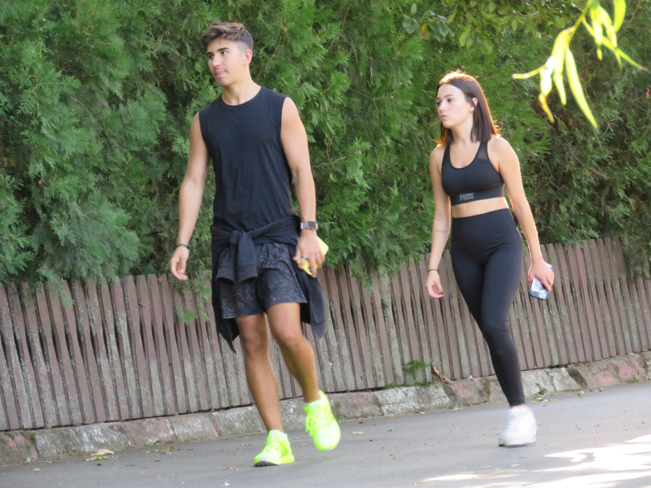Sebastian Dobrincu și Mimi, în Parcul Herăstrău
