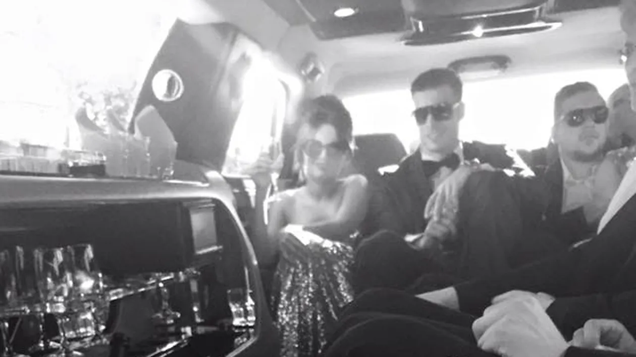 Ele au fost domnisoarele de onoare ale Andei Adam! Ce rochii spectaculoase au purtat!