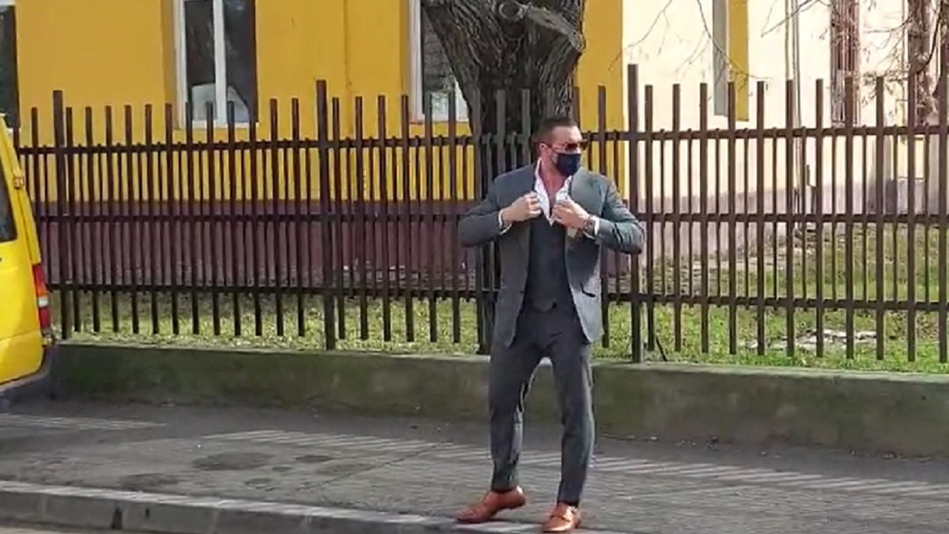 Imagini de ultim moment cu Alex Bodi, după ce a ajuns la Tribunalul Dolj. Afaceristul va afla dacă va fi sau nu arestat preventiv