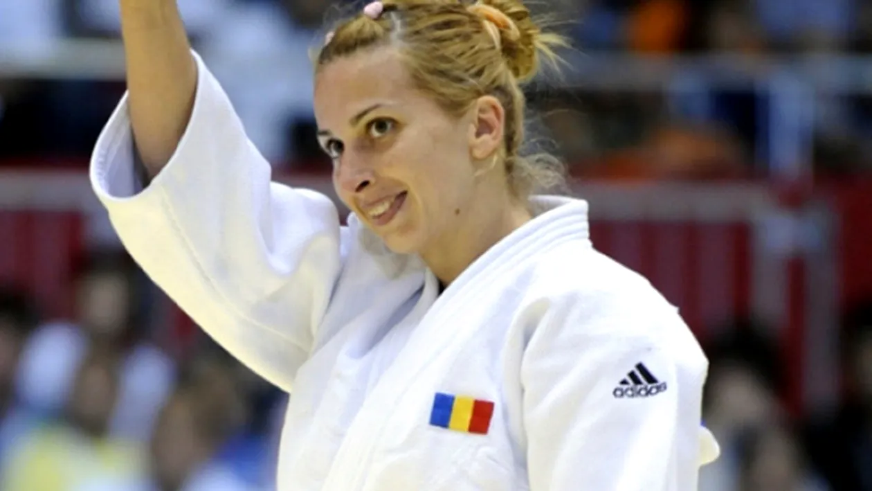Judoka Alina Dumitru, dezamăgită după meciul pierdut de naţionala României: Voiam să fie mai uniţi şi să joace altfel