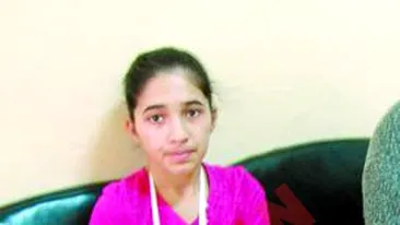 Profesoara mi-a rupt mana!