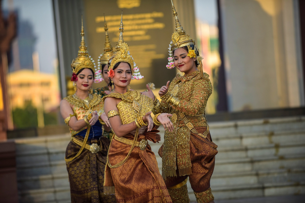 Momente dificile la ,,Asia Express”! Lora a ajuns pe perfuzii, iar Ionuț Ghenu a început cursa de unul singur