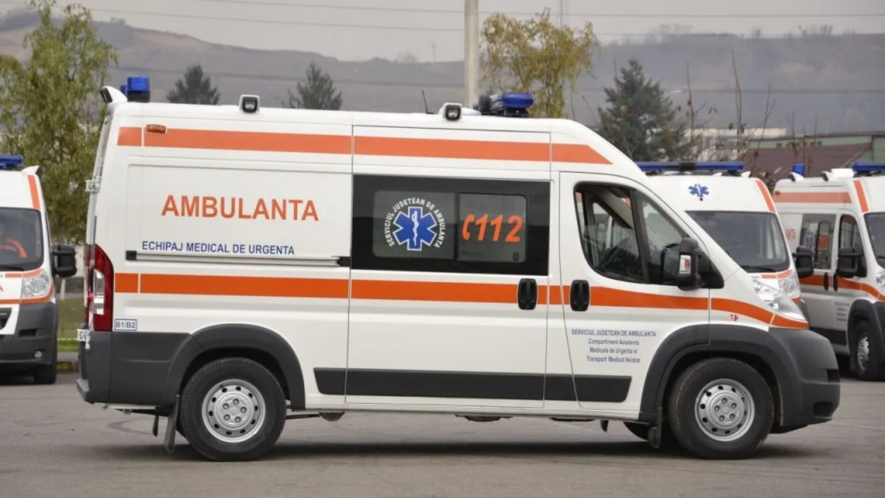 Accident în Cluj! Cinci persoane, între care și un copil, au ajuns la spital