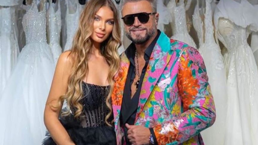Cătălin Botezatu, mesaj DUR după ce i-a fost criticată relația cu o puștoaică de 18 ani: ”Unii dintre voi plătiți bani grei ca să accedeți la așa ceva”