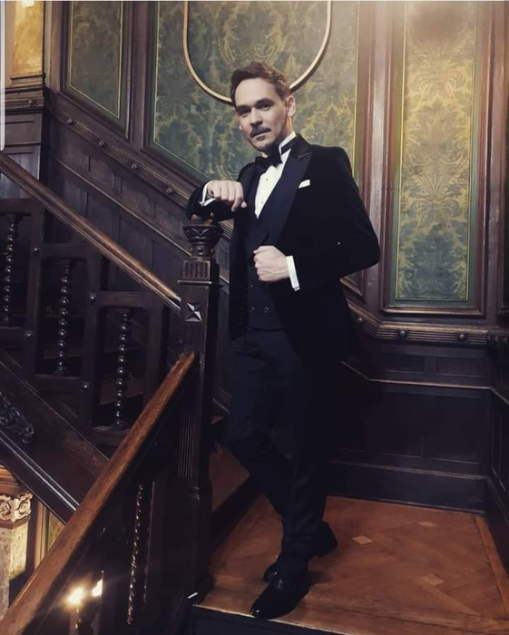 Răzvan Simion și-a dorit să facă televiziune de la 16 ani / (Foto: Facebook)