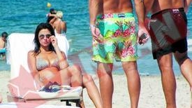 Oana Cuzino, silueta perfecta la 37 de ani