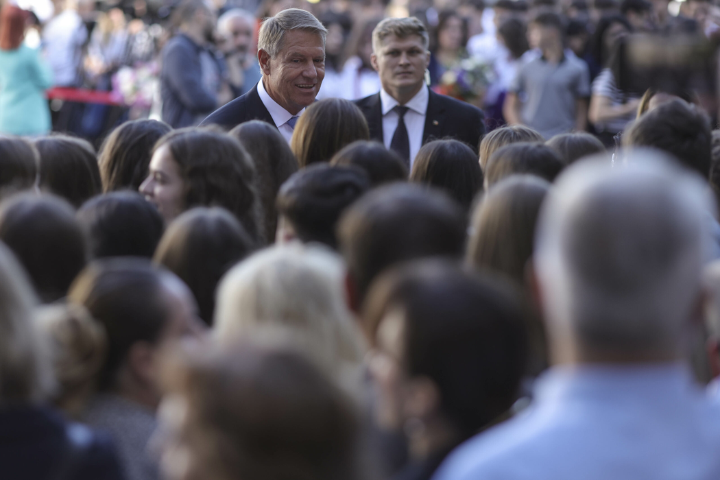Klaus Iohannis a fost prezent la Colegiul Național ”Mihai Viteazul” din Bucureți/ sursă foto: Inquam Photos / Octav Ganea