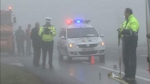 Accident grav pe DN1, la ieşirea din Capitală! Patru maşini s-au ciocnit violent, iar traficul este îngreunat, se circulă pe o singură bandă