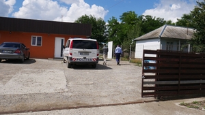 Accident în Botoșani. Un bărbat de 52 de ani a murit în timp ce construia o biserică. Martor: „Nu am văzut om harnic ca ăsta”