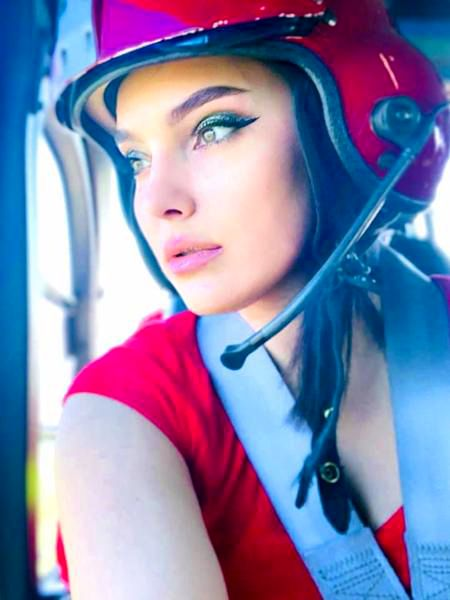 Cine e Giorgiana Loredana Matei, medicul SMURD cu trăsături de model. Povestea incredibilă a tinerei cu față de înger