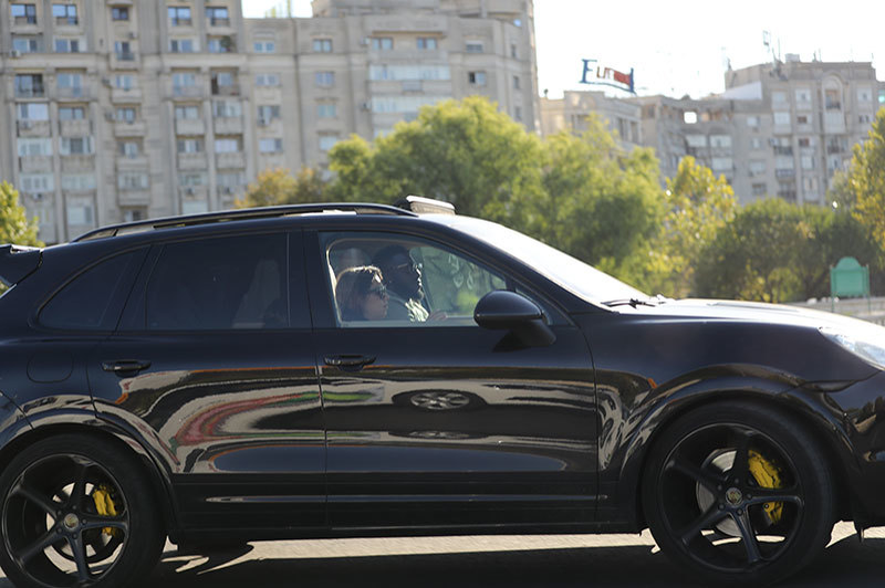 Gnohere şi soţia sa sunt foarte mulţumiţi de fosta maşină a lui Alibec