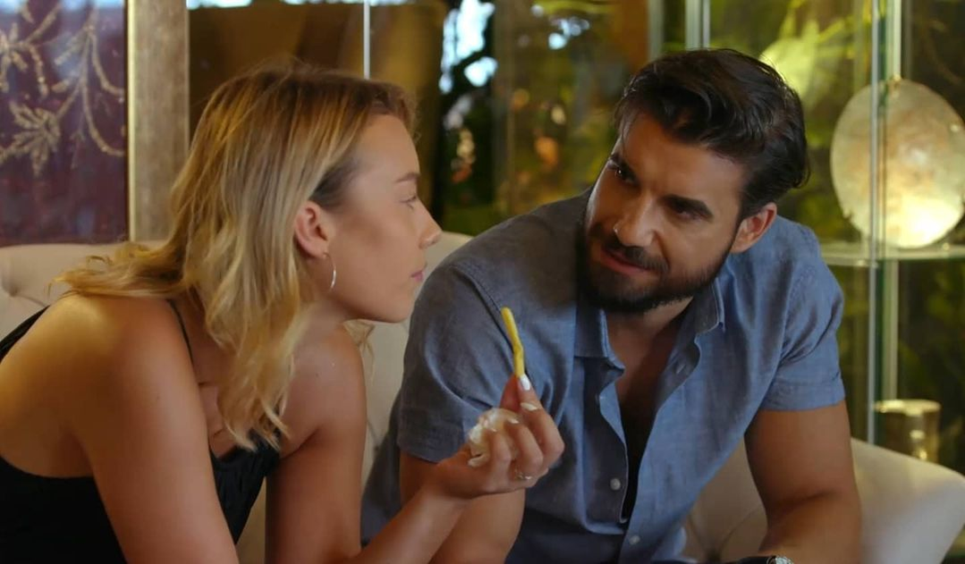 Una dintre concurentele de la Survivor de pe Pro TV a participat în trecut la emisiunea Burlacul de la Antena 1. Cine este tânăra din echipa Războinicilor