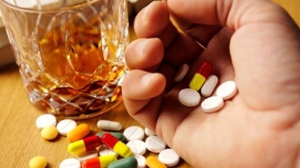 A vrut să se sinucidă prin 3 metode, pentru că soţia l-a refuzat! Ce i-a cerut bărbatul