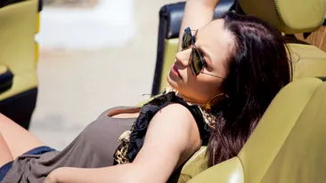 VIDEO Andra si-a lansat noul videoclip What About Us! Vezi ce sexy e in bratele altui barbat!