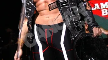 Dani si Pepe au petrecut cu 10 stripteuze, intr-un hotel pana dimineata