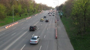 Trafic de COSMAR in Nordul Bucurestiului dupa un accident in care au fost implicate 3 masini! Nimeni nu a fost ranit!