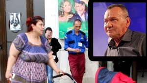 FOTO Gestul halucinant făcut de IOANA TUFARU la priveghiul lui CORNEL PATRICHI! Lumea a privit mirată!