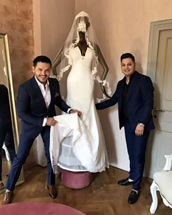 Se pregăteşte Liviu Vârciu de nuntă? Imaginile care o vor surprinde pe iubita sa, Anda Călin