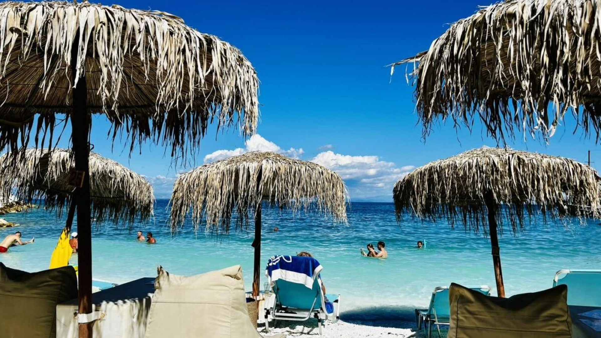 Ce a pățit un român la Marble Beach: „Județul Thassos. Noi mai pe sărăkie așa, că eram înconjurați de...”
