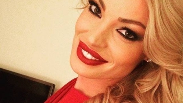 Valentina Pelinel a avut parte de un moş...cu greutate! Ce cadou a primit iubita lui Cristi Borcea