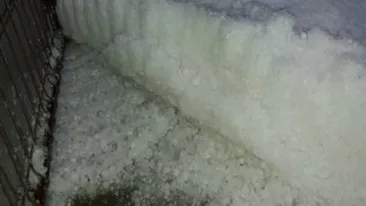 Localităţi din Gorj, acoperite de un strat de gheaţă de 10 cm! Imagini incredibile