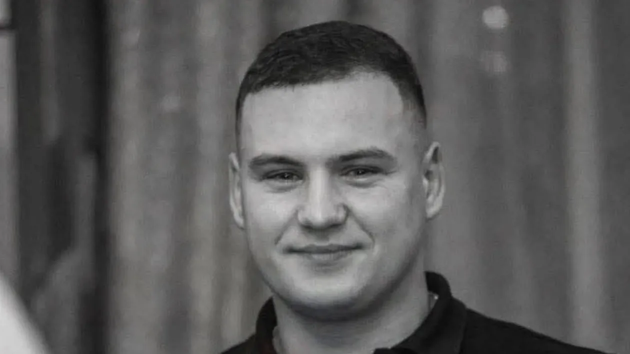 Răzvan Grecu a murit în urma unui infarct la doar 26 de ani. Apropiații sunt în stare de șoc
