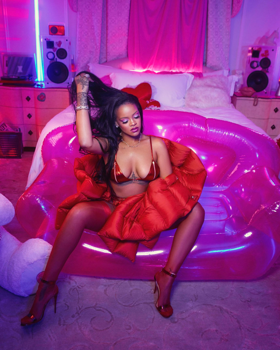 Rihanna și noul iubit, ASAP Rocky, sunt de nedespărțit! Deși nu și-au asumat încă relația, apropiații i-au dat de gol: “Ea este foarte fericită” | FOTO