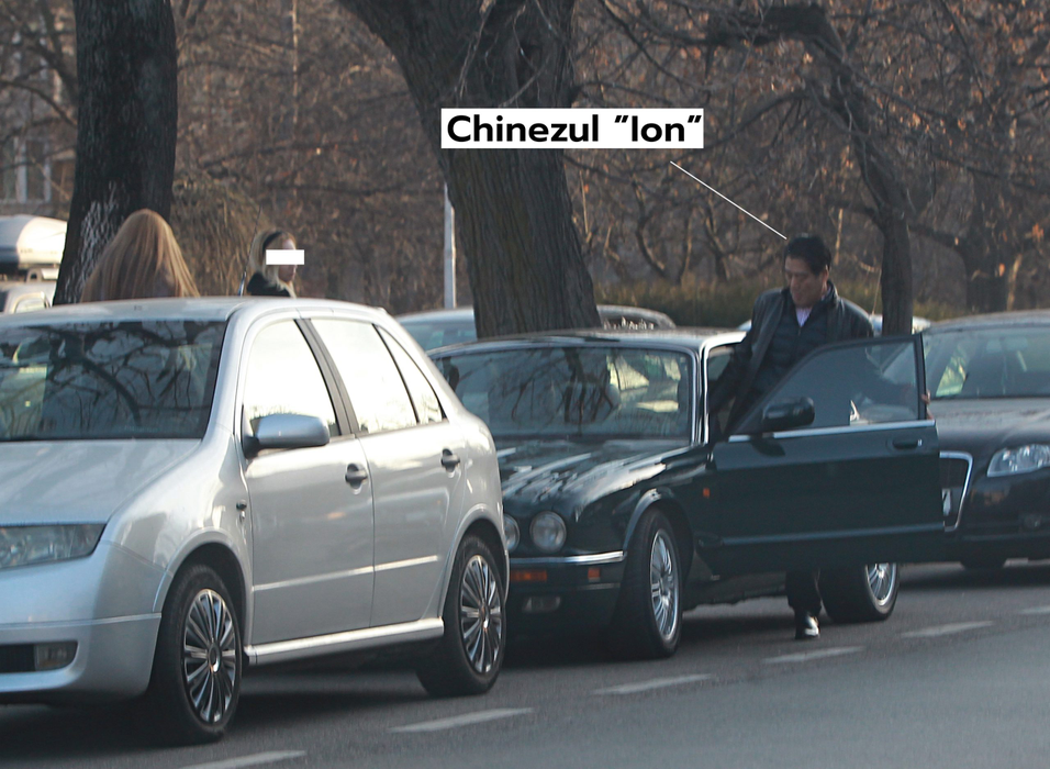 Chinezul ”Ion” a dat Bentley-ul pe un Jaguar