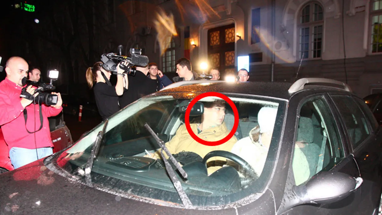 Sef in Primaria Sectorului 1, acuzat de santaj! Secretarul general Bogdan Grigorescu isi ameninta partenerii din afacerea cu gunoaie!