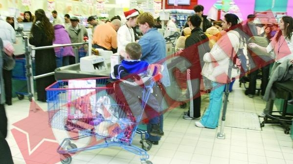 Programul hipermarketurilor in perioada Sarbatorilor