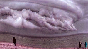 Meteorologii ANM anunţă apariţia unui nou fenomen înspăimântător în România. Doar în filme ai văzut aşa ceva