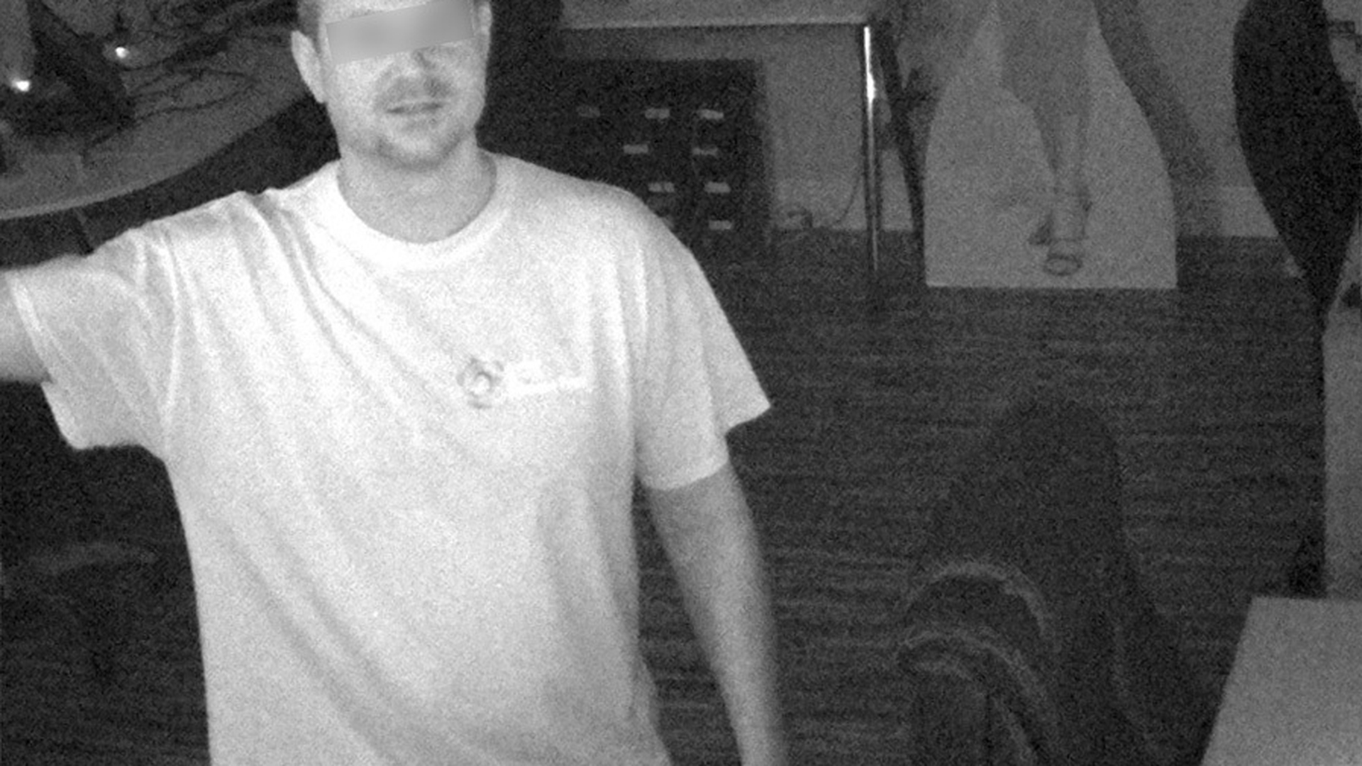 Un infirmier român, arestat în Italia pentru că îşi droga şi agresa sexual pacientele