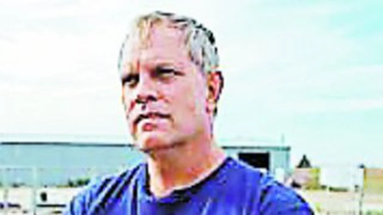 Un american face bani din frica oamenilor. Blocul anti-apocalipsa. Apartamente de 1 si 2 milioane de dolari