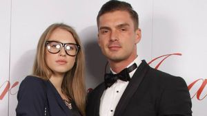 Imagini LIVE de la starea civilă. Playboy-ul Vlădău a renunţat, luni, la burlăcie, iar CANCAN.ro a fost ”martor” la cununie!
