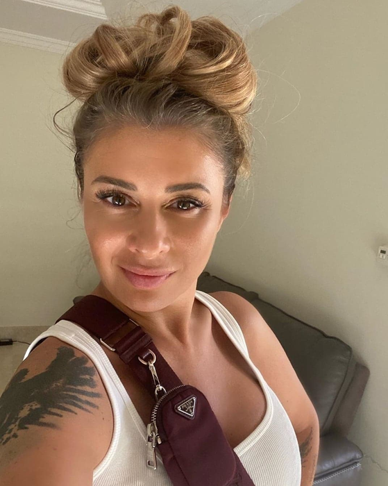 Anamaria Prodan, donație importantă pentru două spitale! „Nu putem doar să aplaudăm…hai să băgăm mâna în buzunar să ajutăm spitalele și medicii!”