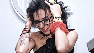 Nu ţi-ai imaginat niciodată că ar putea fi superstiţioasă! Dj Wanda are un lucru sfânt de la Ierusalim care o apără de deochi!
