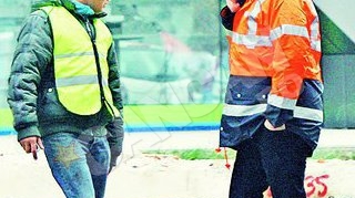 Juniorul Costelus, un afacerist flexibil. Casuneanu face podul din picioare
