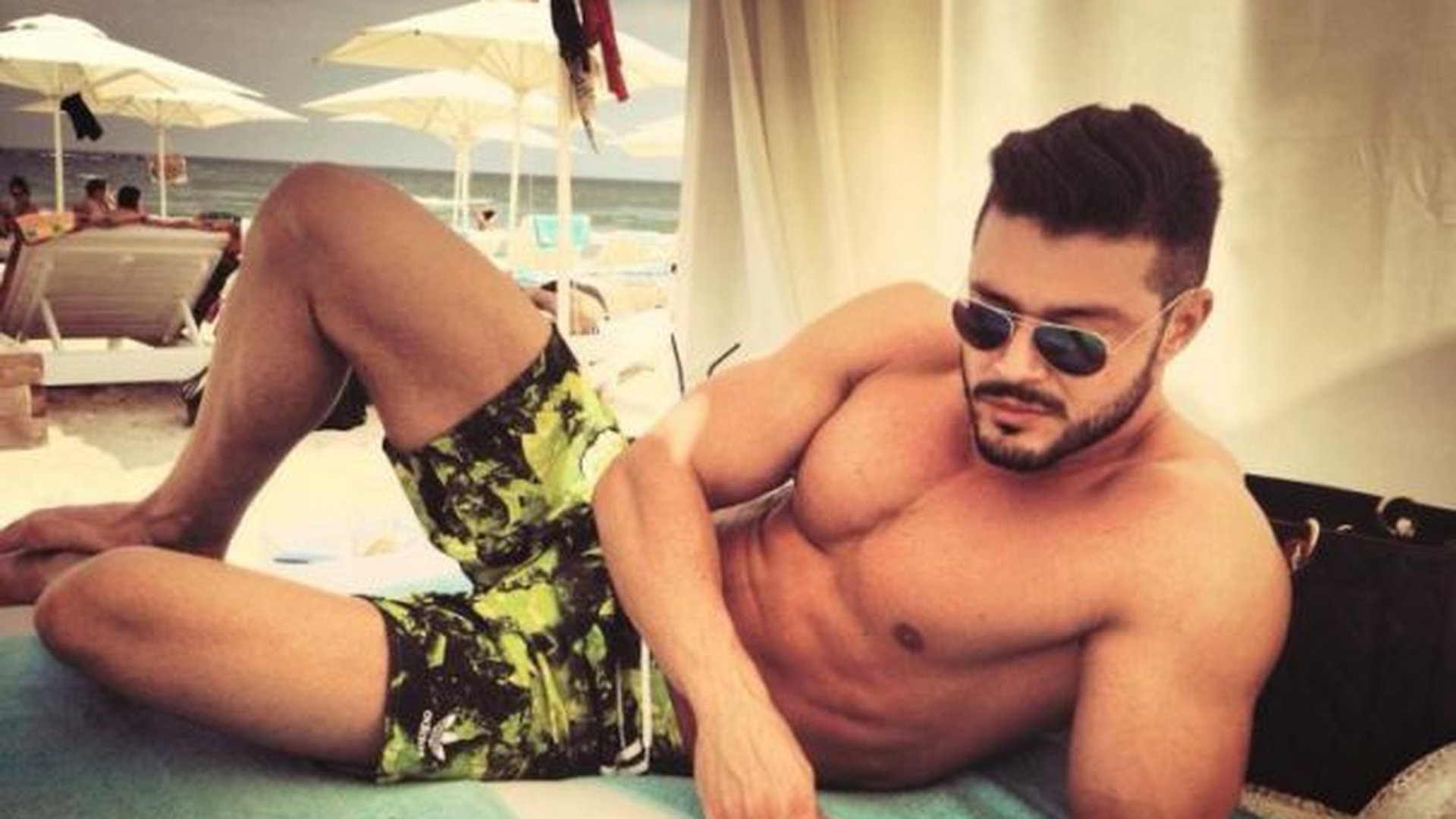 Cu cine a apărut Victor Slav la plajă! Toată lumea s-a uitat la mișcările lor