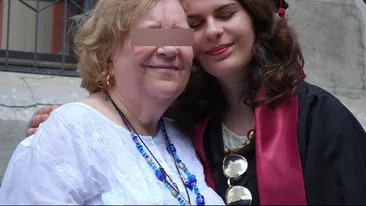 Sigur ţi-o aminteşti din reclama de acum 15 ani! Cât s-a transformat copila care se chinuia să pronunţe ”salam săsesc”