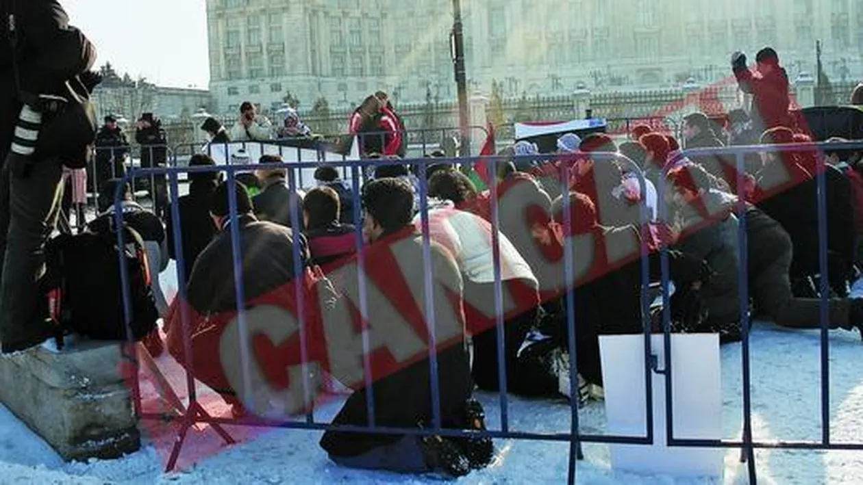 S-au inchinat la Parlament