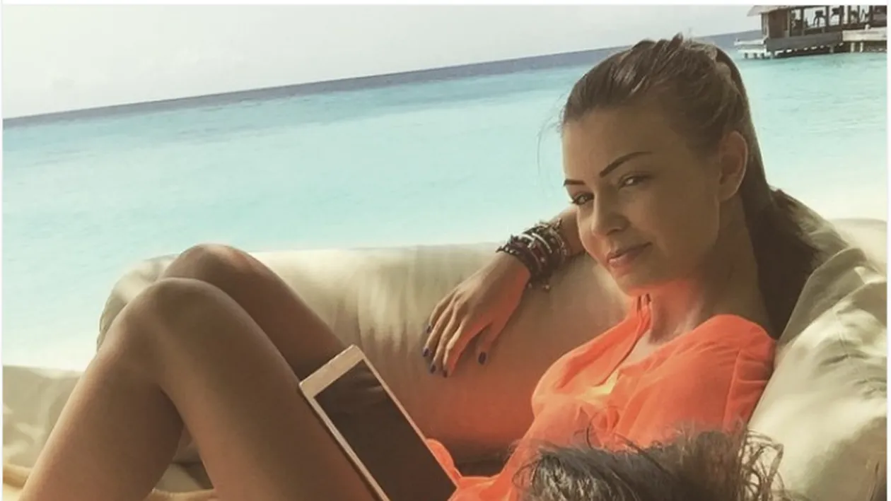 Breaking news. Favorită să-i ia locul este o ”fostă” a lui Cocoş Jr. Logodnica fundaşului lui Gigi Becali a demisionat de la DIGI24!