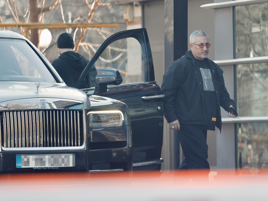 Joshua Castellano demonstrează că regilor nu le cade coroana la primul război