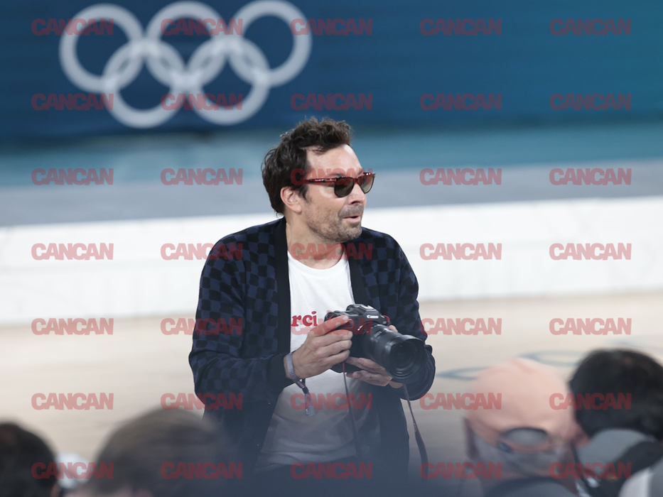 SUA, campioană olimpică la baschet a 5-a oară consecutiv! Vedetele s-au înghesuit să prindă un loc în tribune la marele meci FOTO