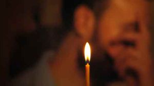 Şocant! Un tânăr de 14 ani din Alba Iulia s-a sinucis după ce s-a certat cu tatăl lui! Adolescentul s-a aruncat de pe bloc