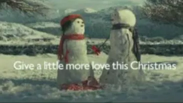 Nimic nu te va impresiona mai mult ca reclama asta! Povestea de dragoste dintre doi oameni de zapada face ravagii pe internet