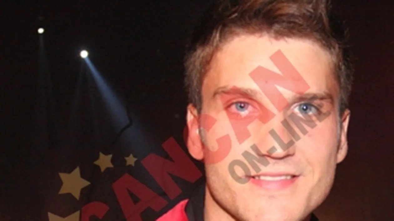 VIDEO Fiul lui Bote, Andrei Iordache, a prezentat pentru Cacharel, la Bucharest Fashion Week!