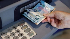 Salarii de 5.000 de euro. Mai sunt doar 3.000 de posturi vacante. Ce trebuie să facă românii interesați