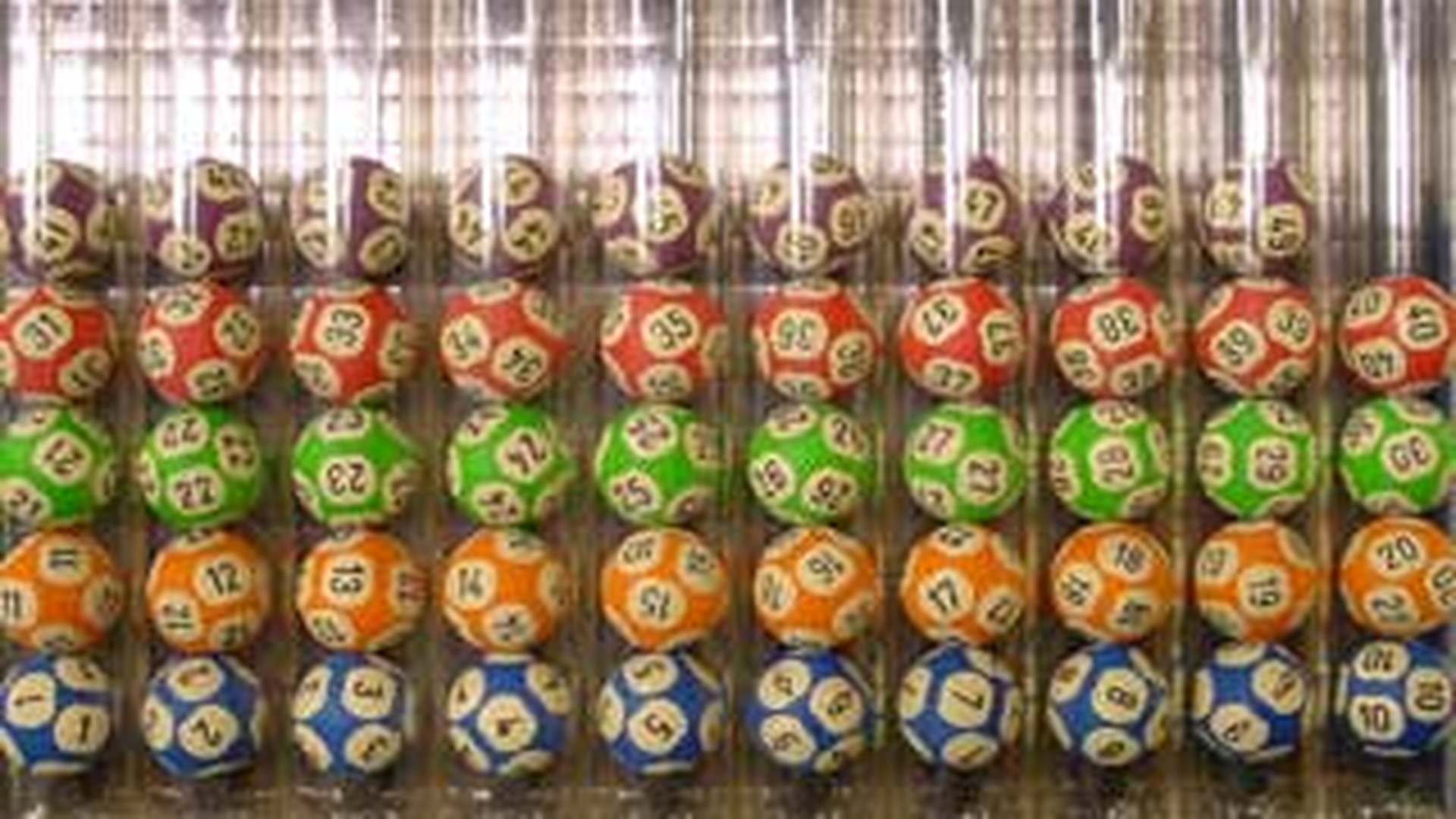 Marele premiu la Loto 6/49, de peste 4,5 milioane de euro, a fost castigat